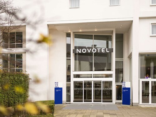 Гостиница Novotel Brugge Centrum в Брюгге