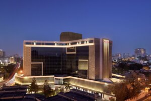 Гостиница Mövenpick Karachi