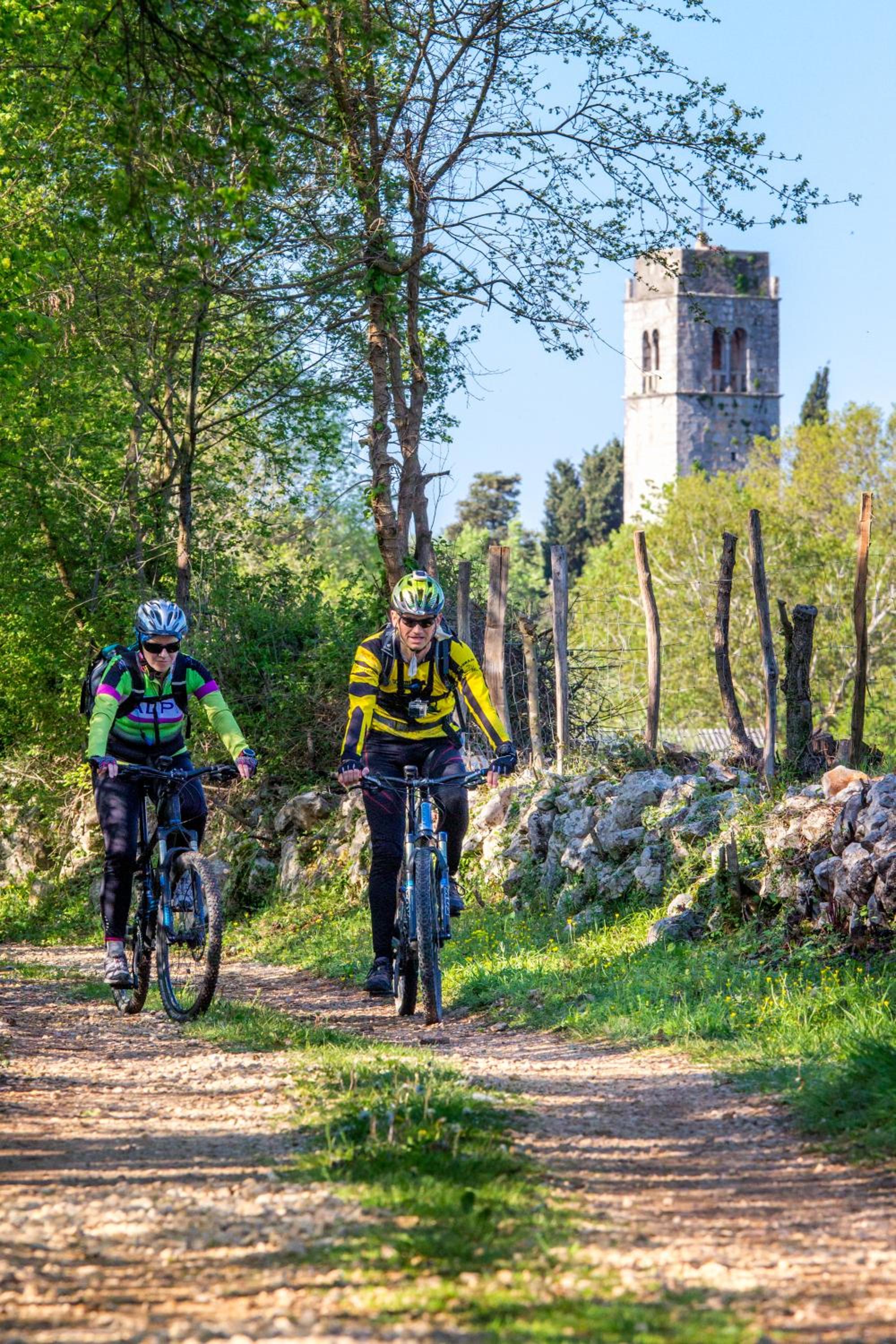 Фото Hotel Malin