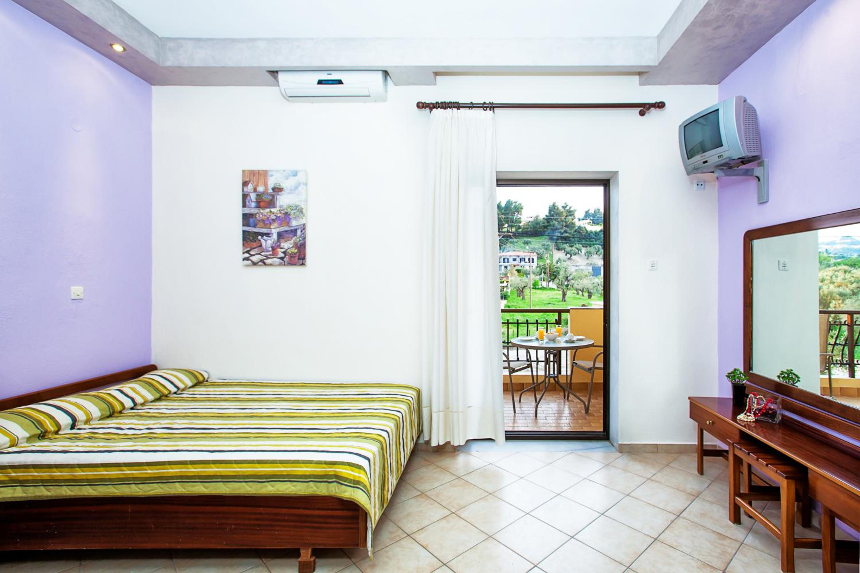 Фото Lemon Garden Villa