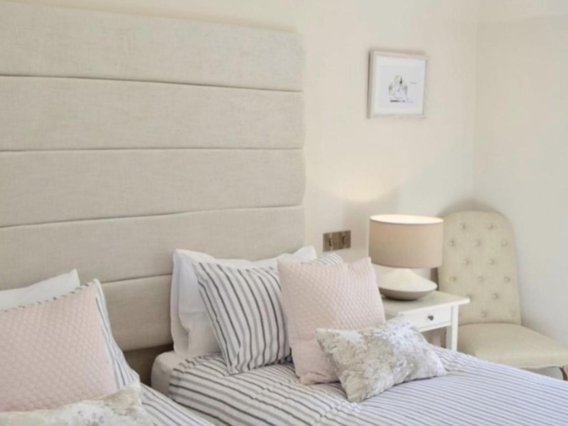 Фото The Lane Hotel