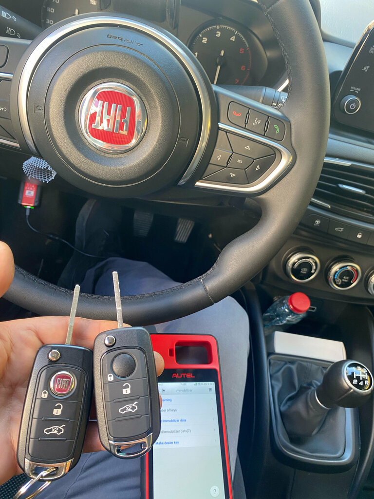 Car keys Sahin Anahtar, Istanbul, photo