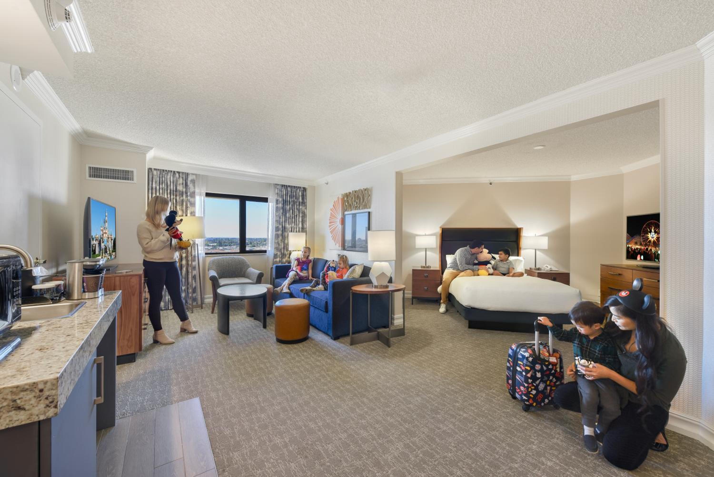 Фото Embassy Suites by Hilton Anaheim Orange