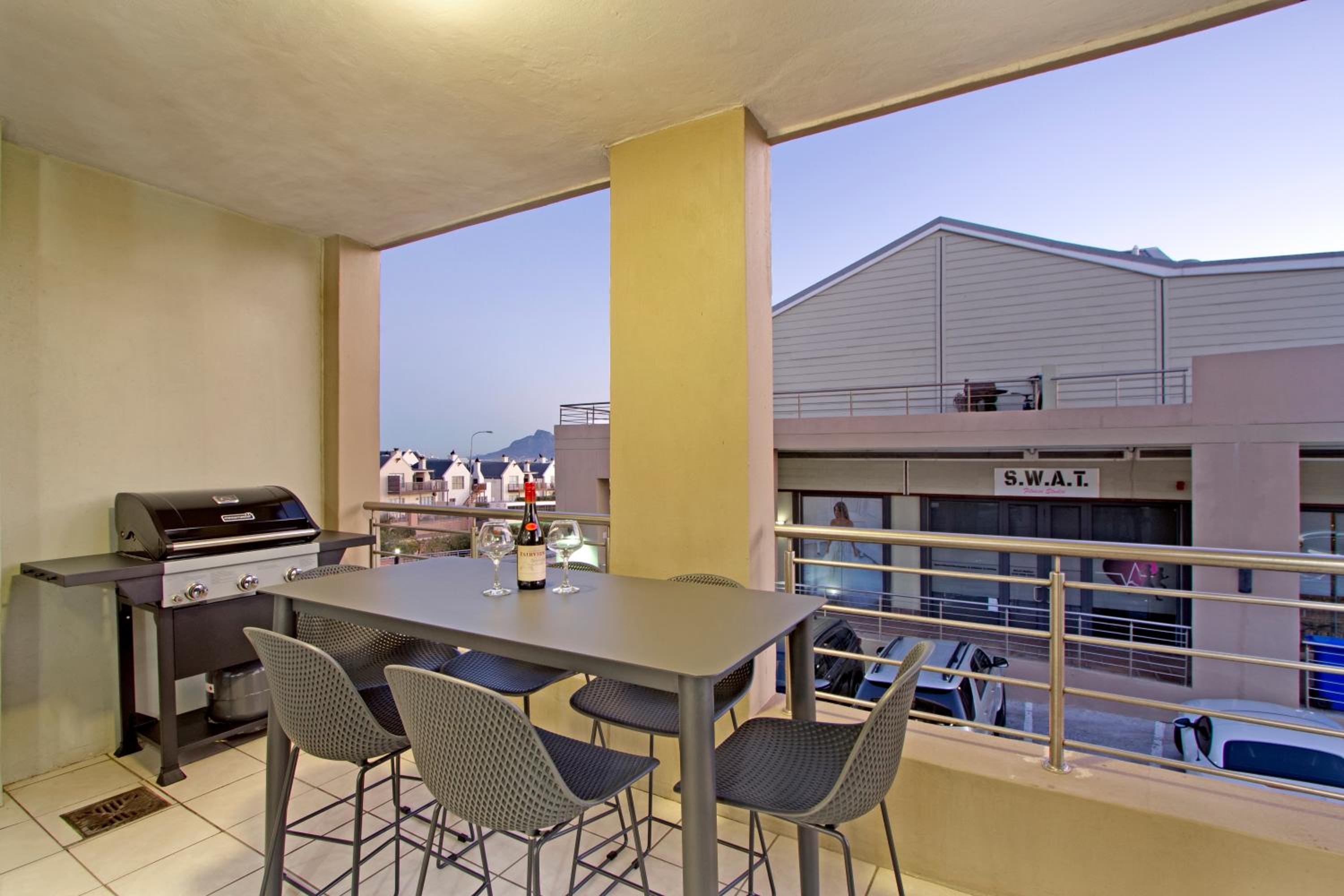 Фото Seaside Village B24 by Ctha