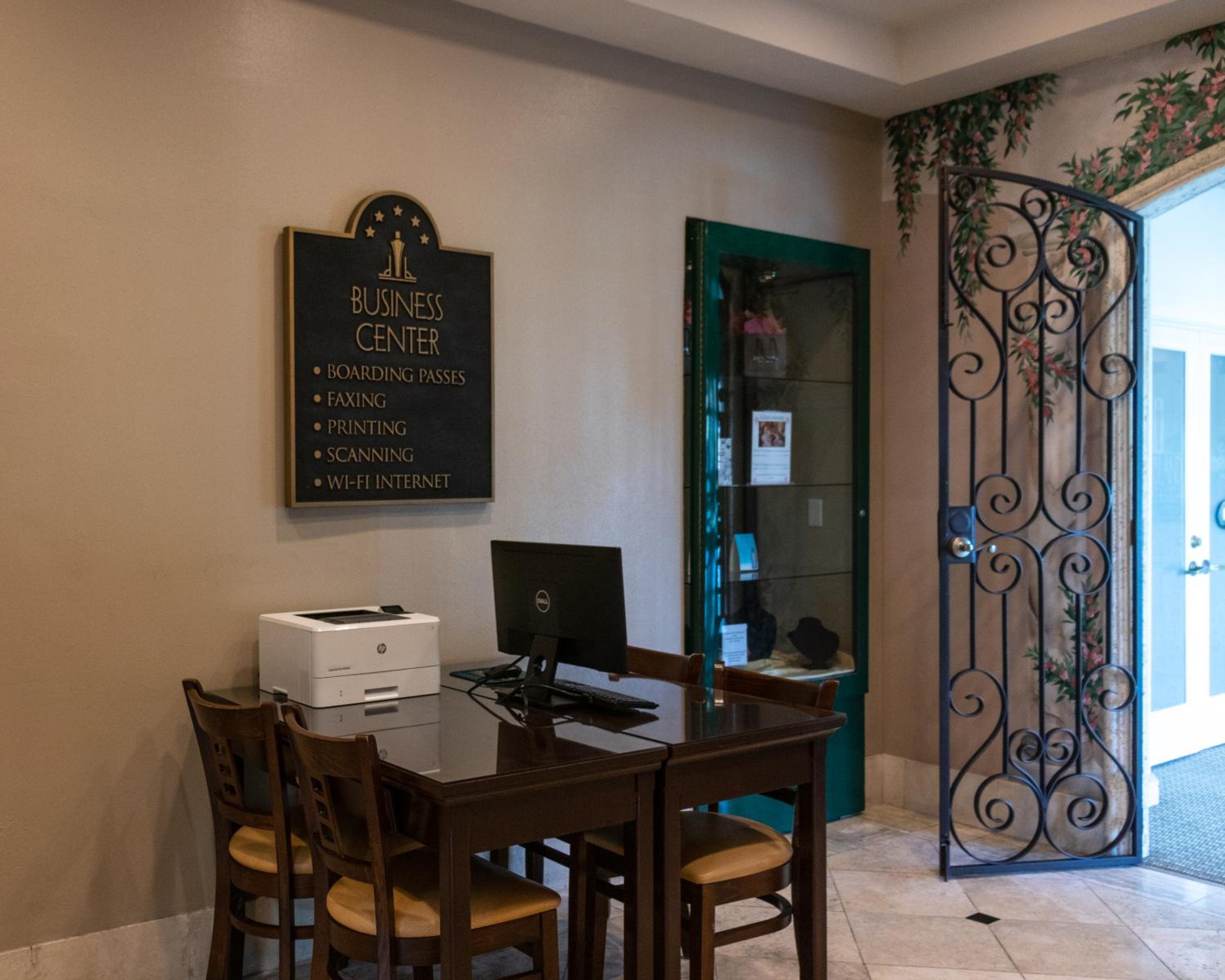 Фото Star Island Resort and Club