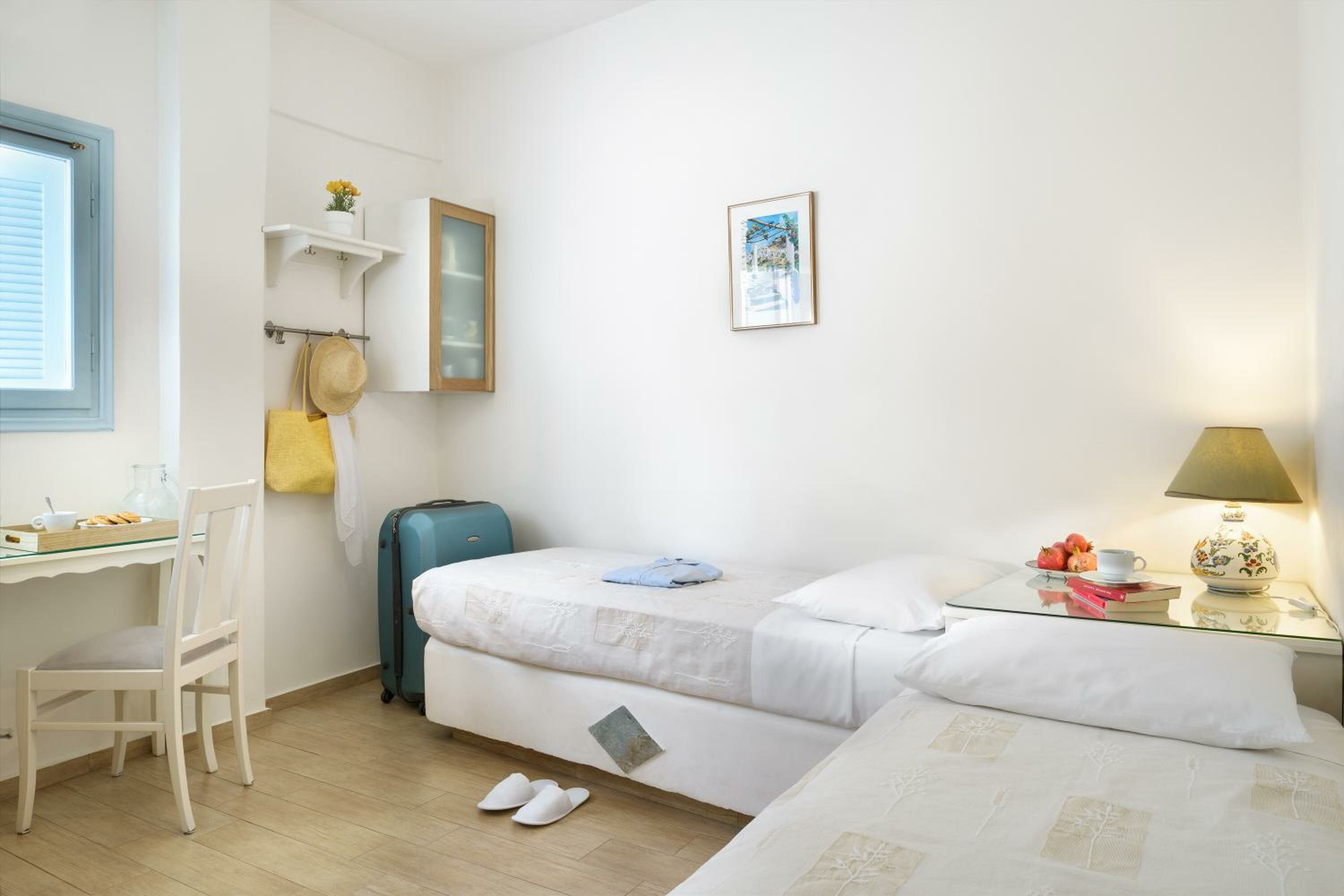 Фото Perigiali Hotel