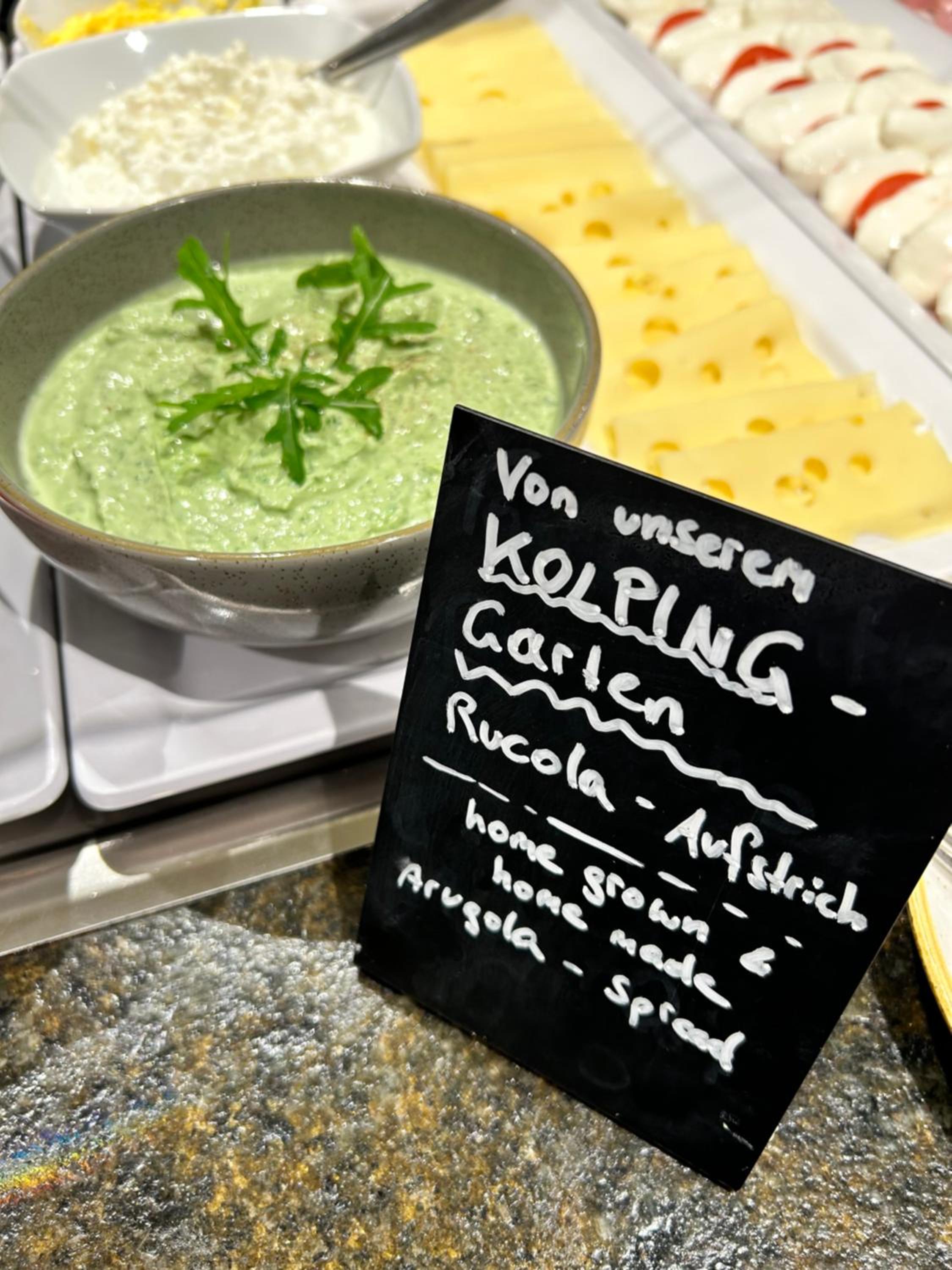 Фото Stadtoase Kolping Hotel