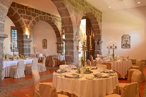 Гостиница Pousada Mosteiro de Guimarães - Monument Hotel в Гимарайнше