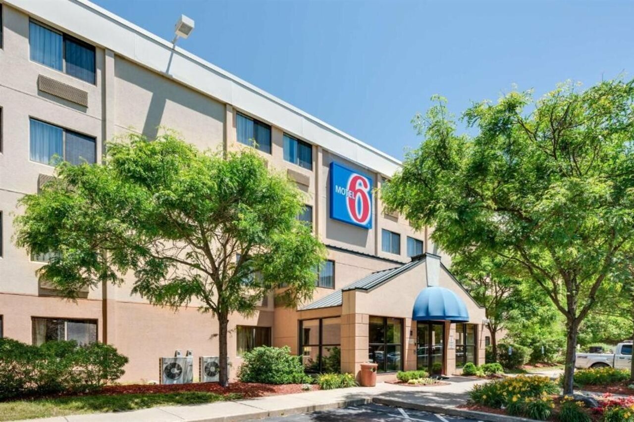 Фото Motel 6 Milford, Ct