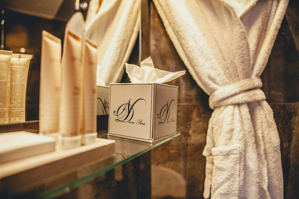 Фото Hotel Notre Dame Saint-Michel