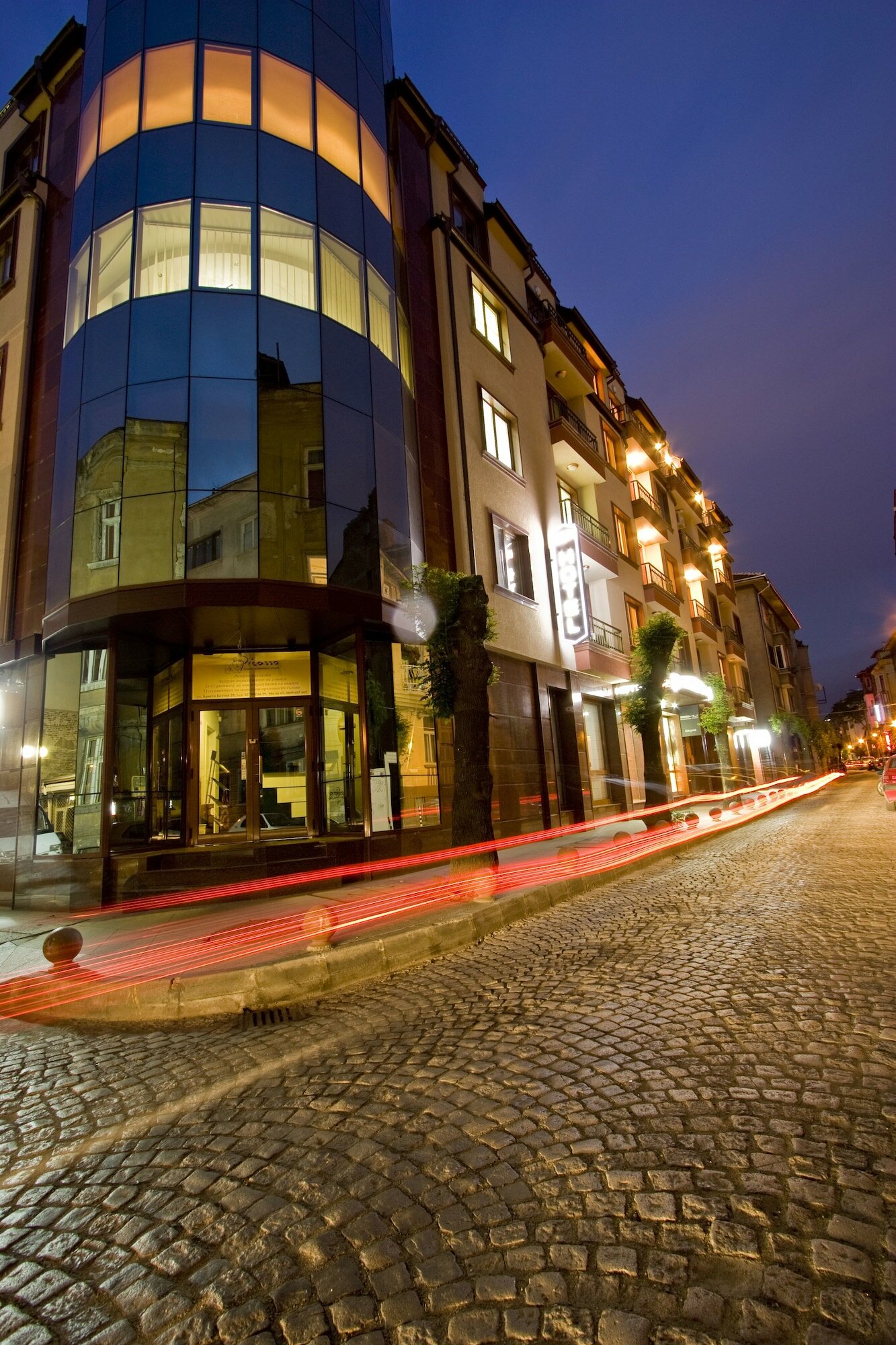 Фото Sofia Place Hotel