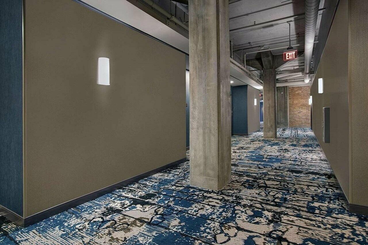 Фото Embassy Suites by Hilton Rockford Riverfront