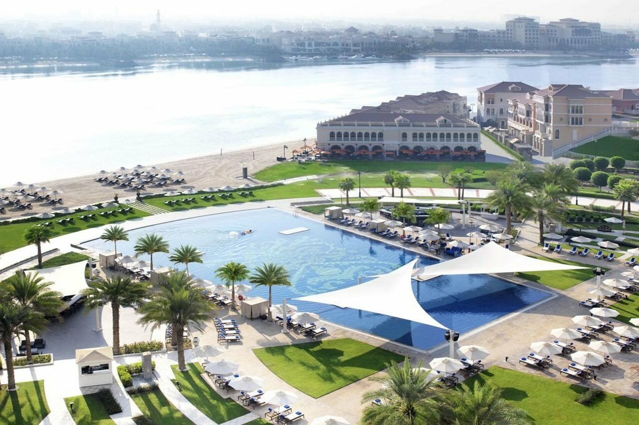 Фото The Ritz Carlton Abu Dhabi Grand Canal