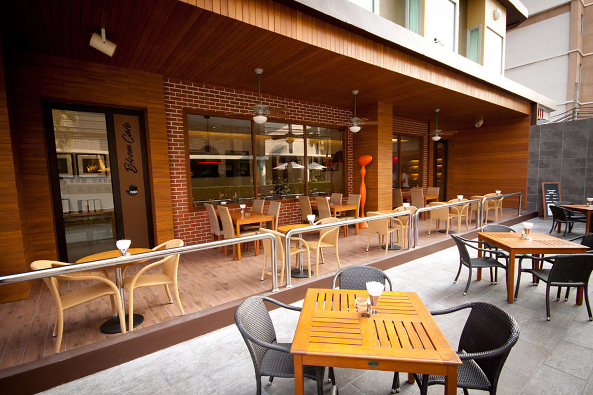 Фото Dynasty Grande Hotel