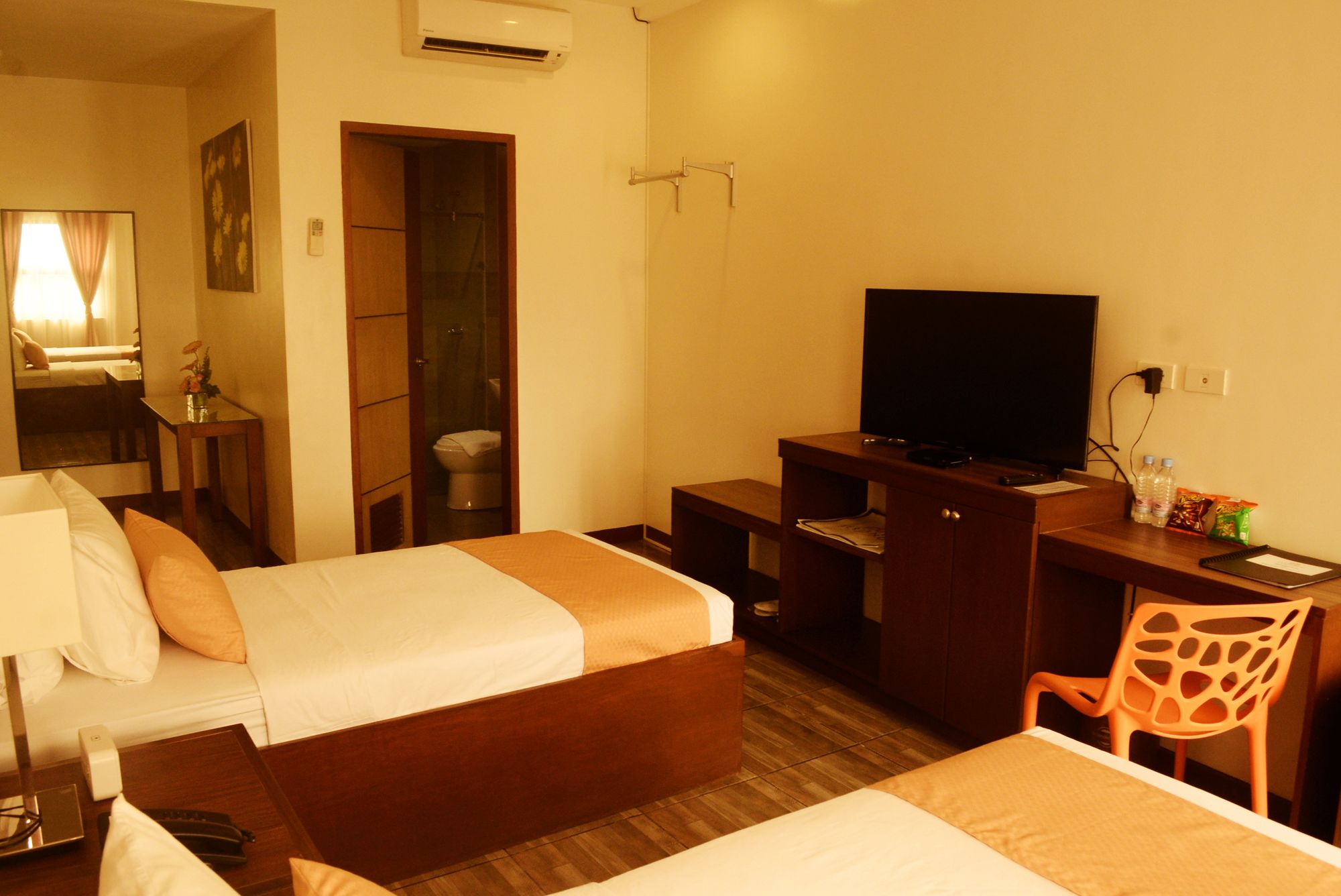 Фото Verjandel Hotel