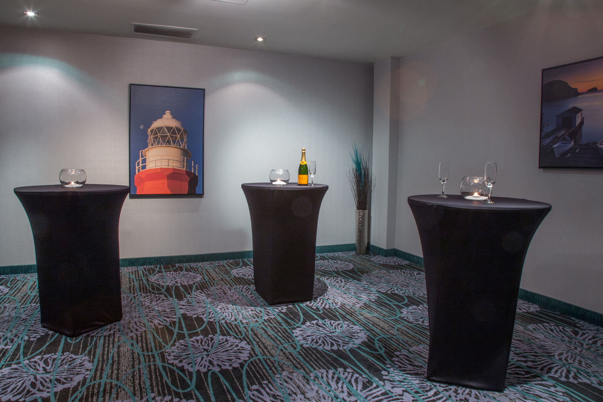 Фото Courtyard by Marriott St. John's Newfoundland