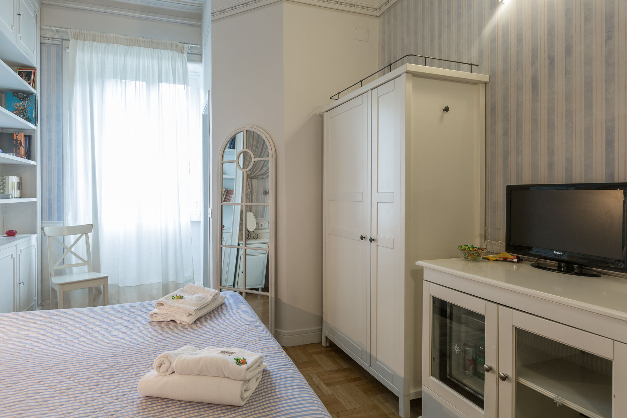 Фото Suites Piazza del Popolo