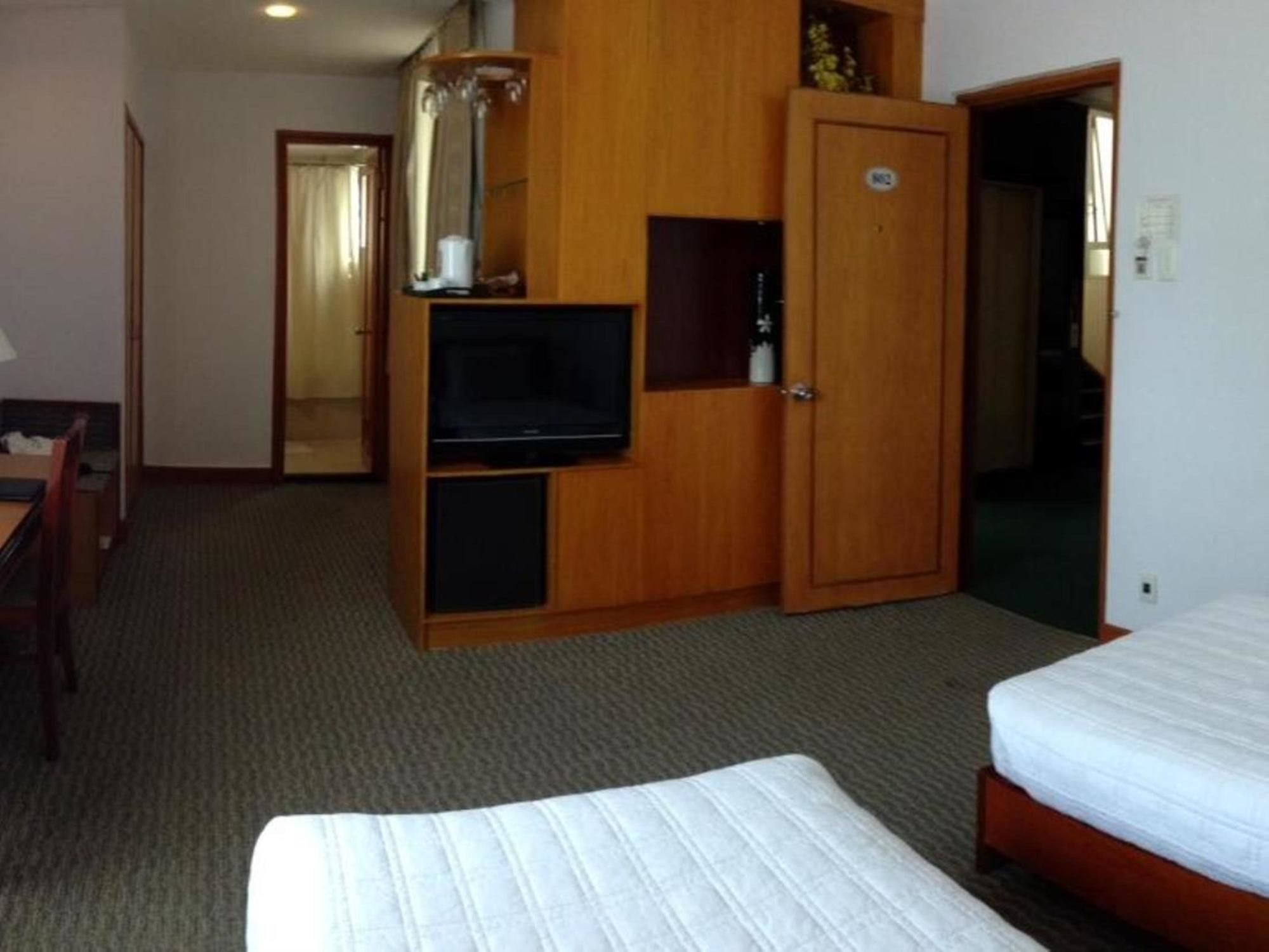 Фото Liberty 2 Hotel