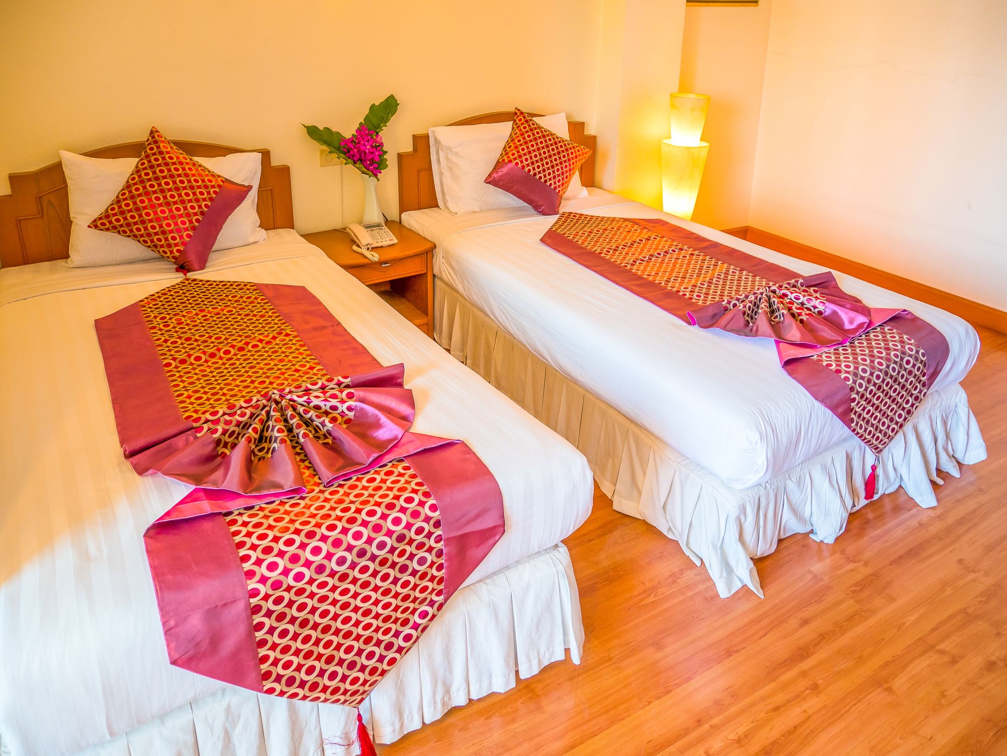 Фото Chomsin Hua Hin Hotel