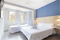 Фото Hostal Putxet by Gaiarooms