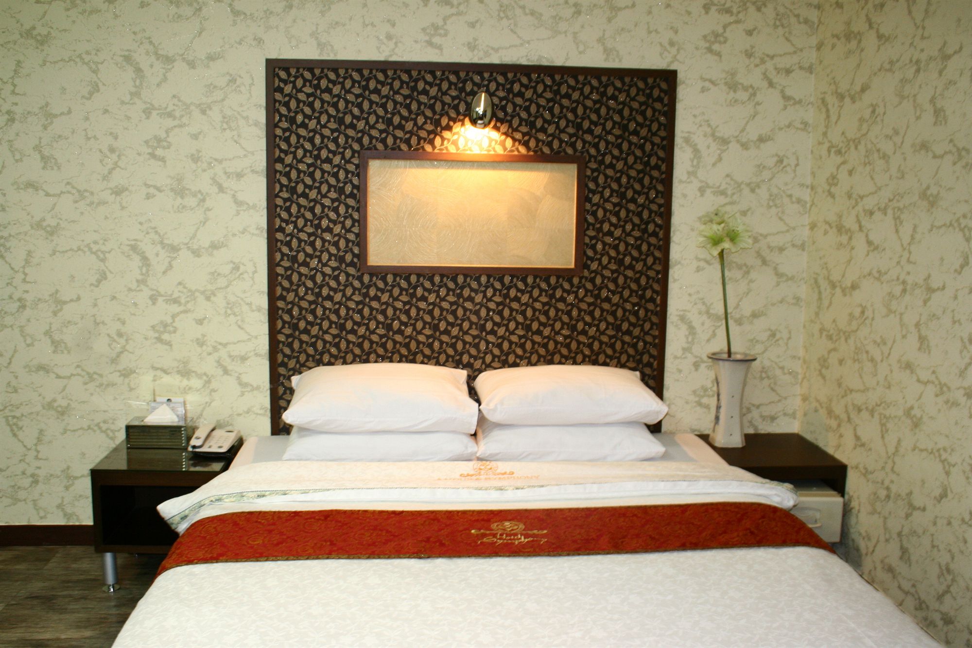 Фото Amour & Symphony Hotel