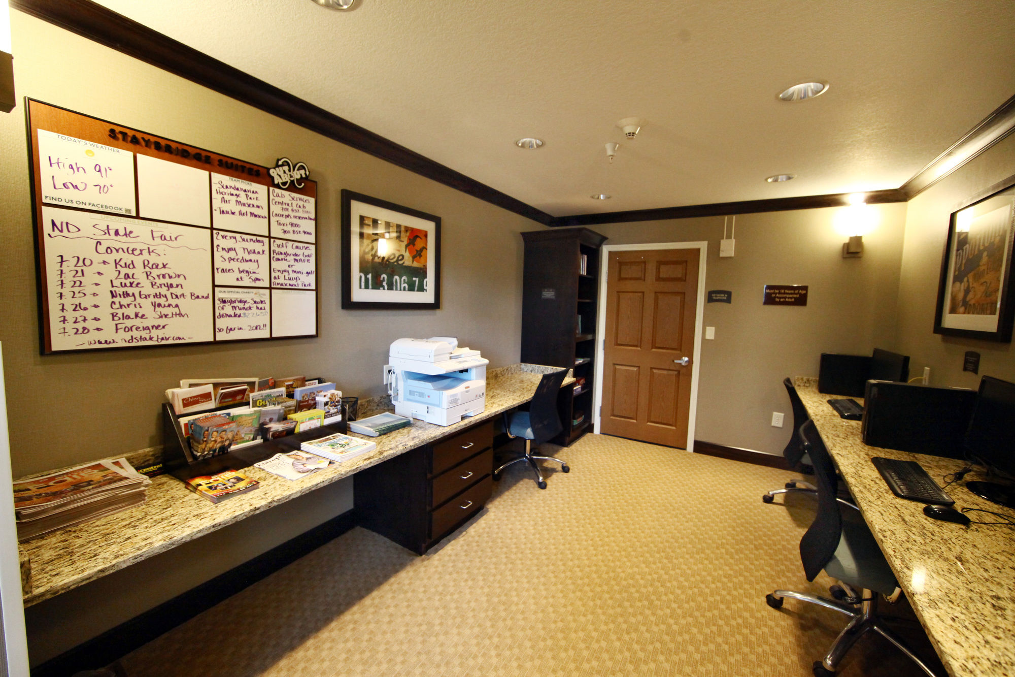 Фото Staybridge Suites Minot, an Ihg Hotel