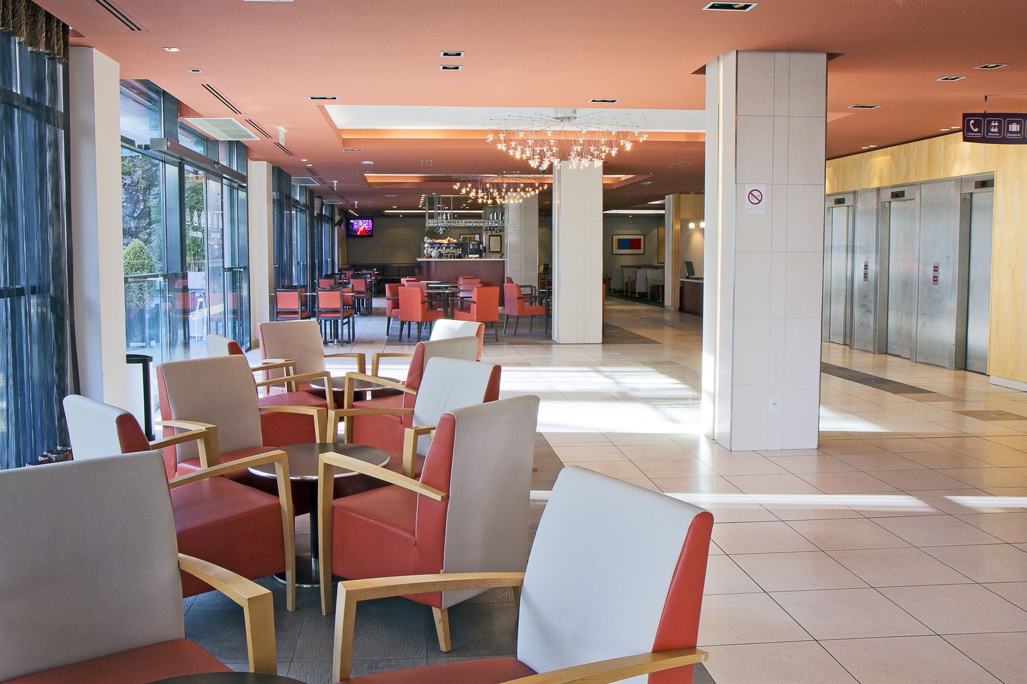 Фото Padoue Hotel