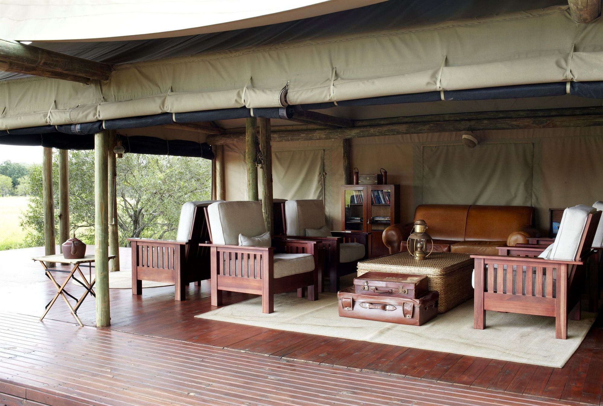 Фото Rhino Walking Safaris