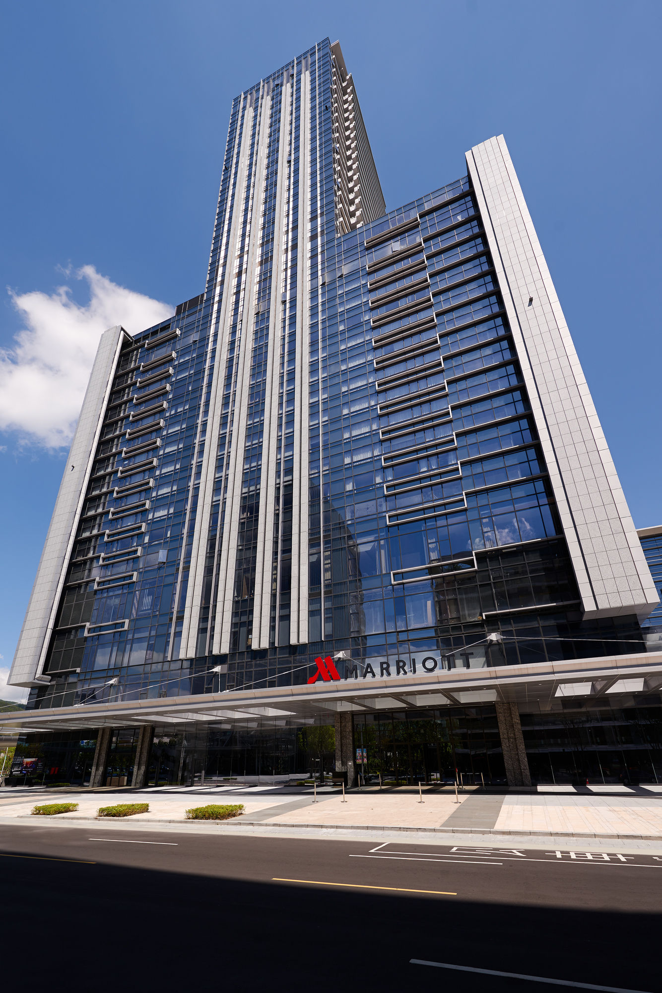 Фото Taipei Marriott Hotel