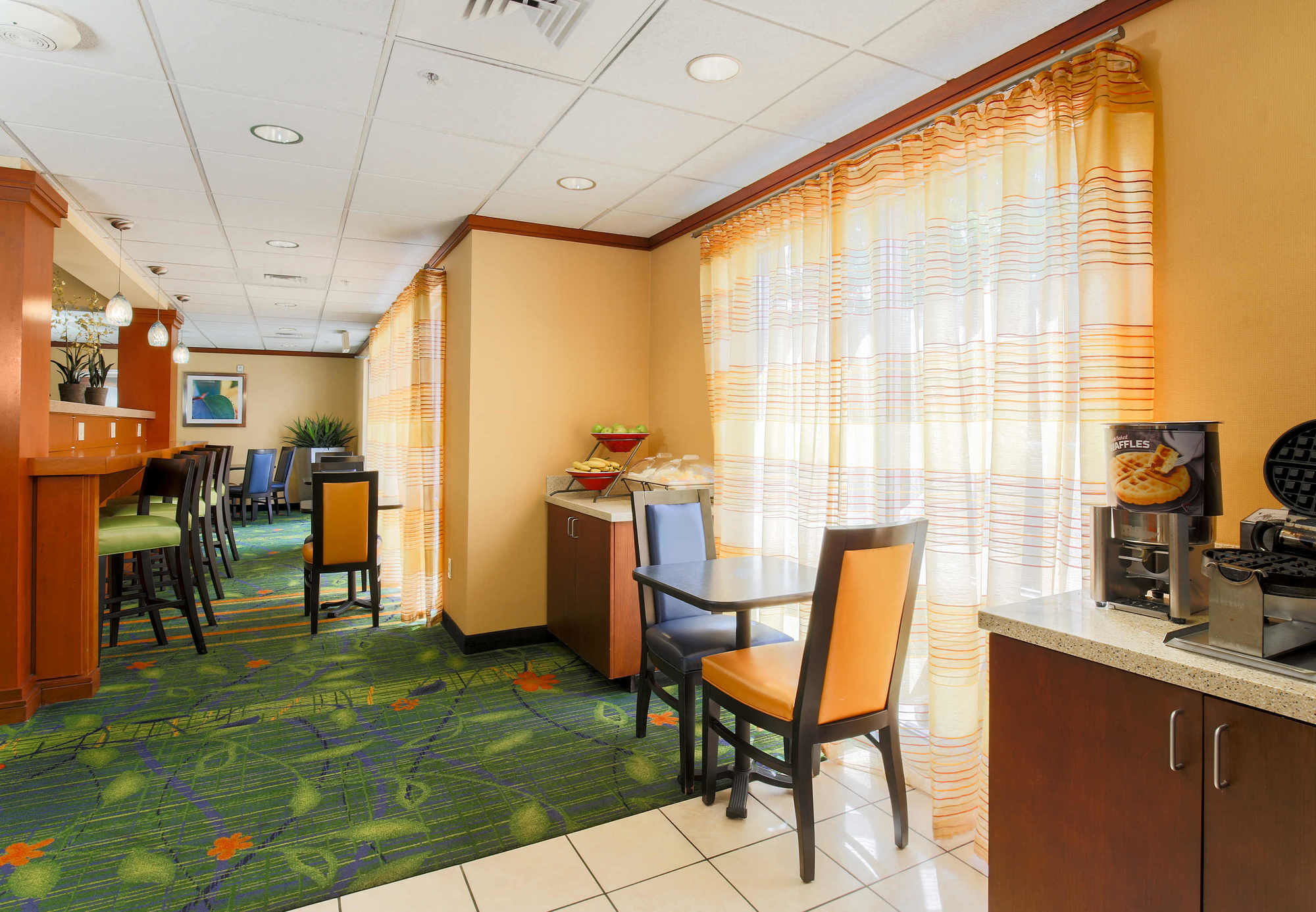 Фото Fairfield Inn & Suites Reno Sparks