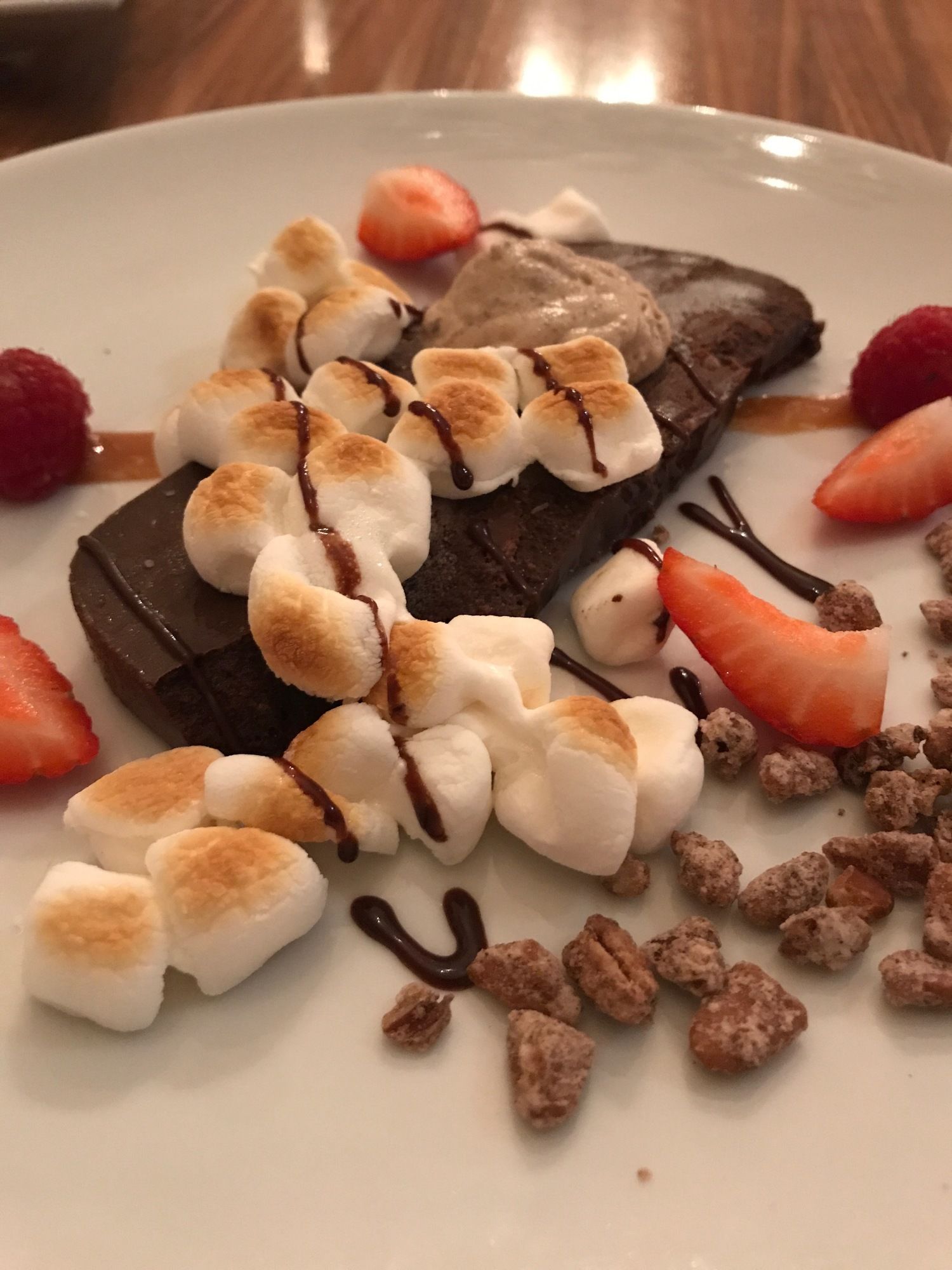 Фото White House Hotel