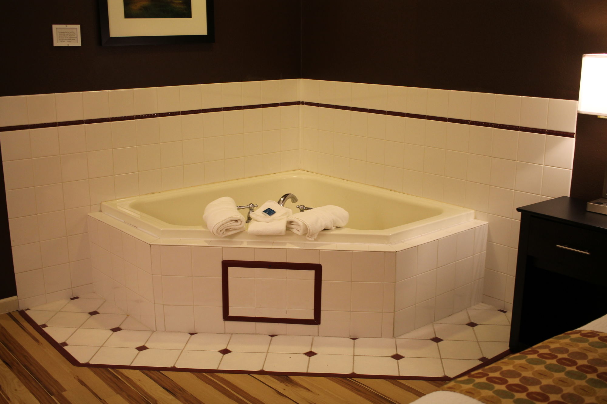 Фото Best Western Plus Des Moines West Inn & Suites