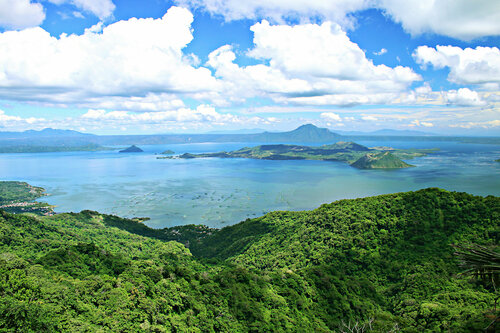 Гостиница The Lake Hotel Tagaytay в Тагайтае