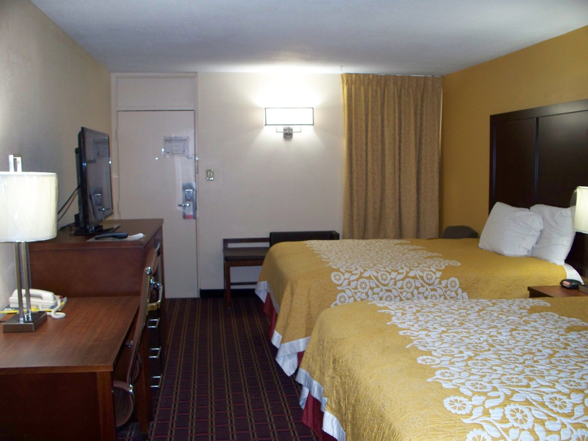 Фото Bluegrass Inn