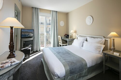 Внешний вид отеля Le Cavendish в Каннах, фото 2