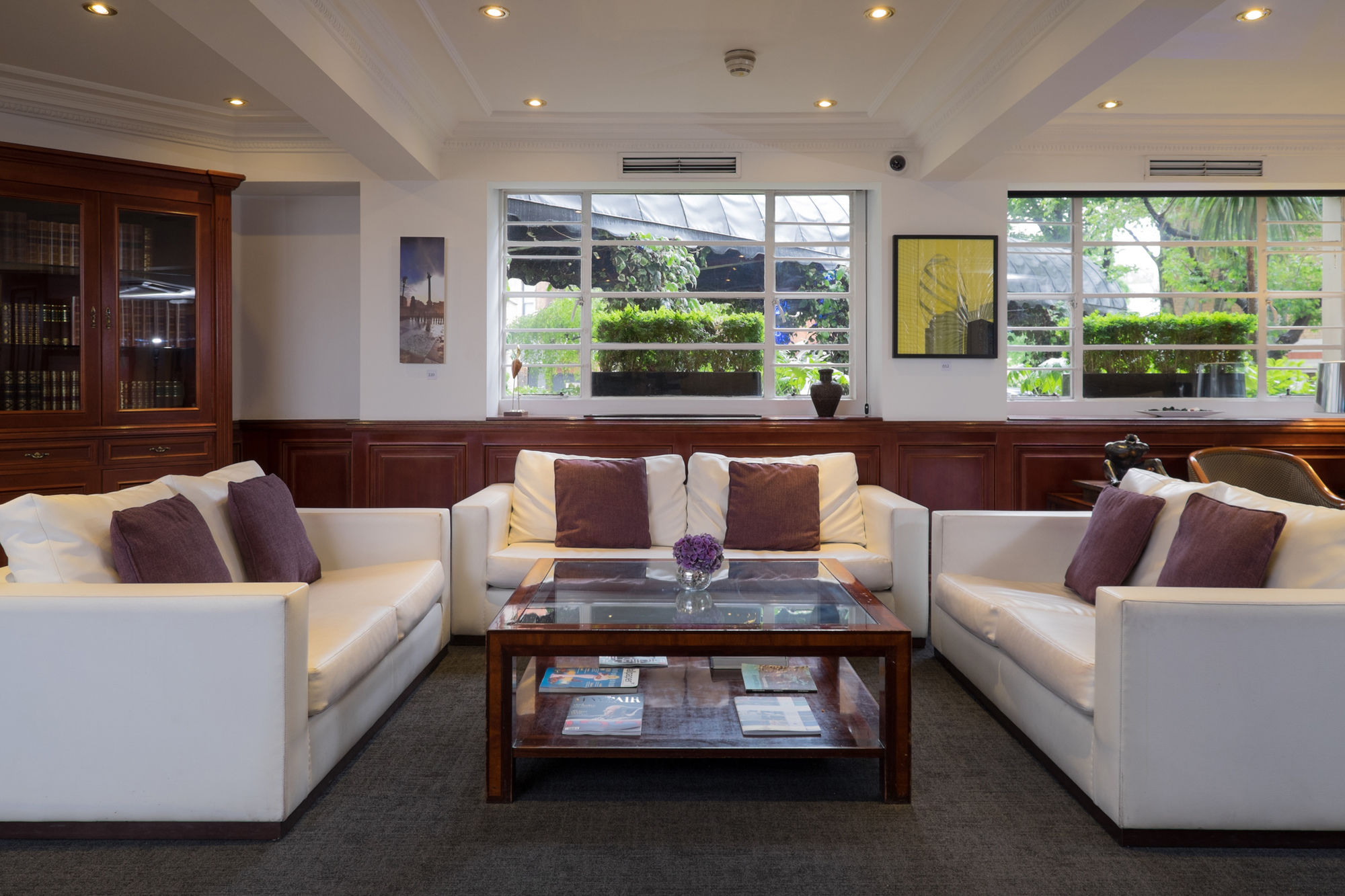 Фото The Level at Meliá White House