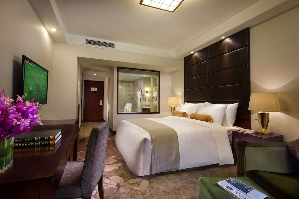 Фото Guangdong Hotel Shanghai