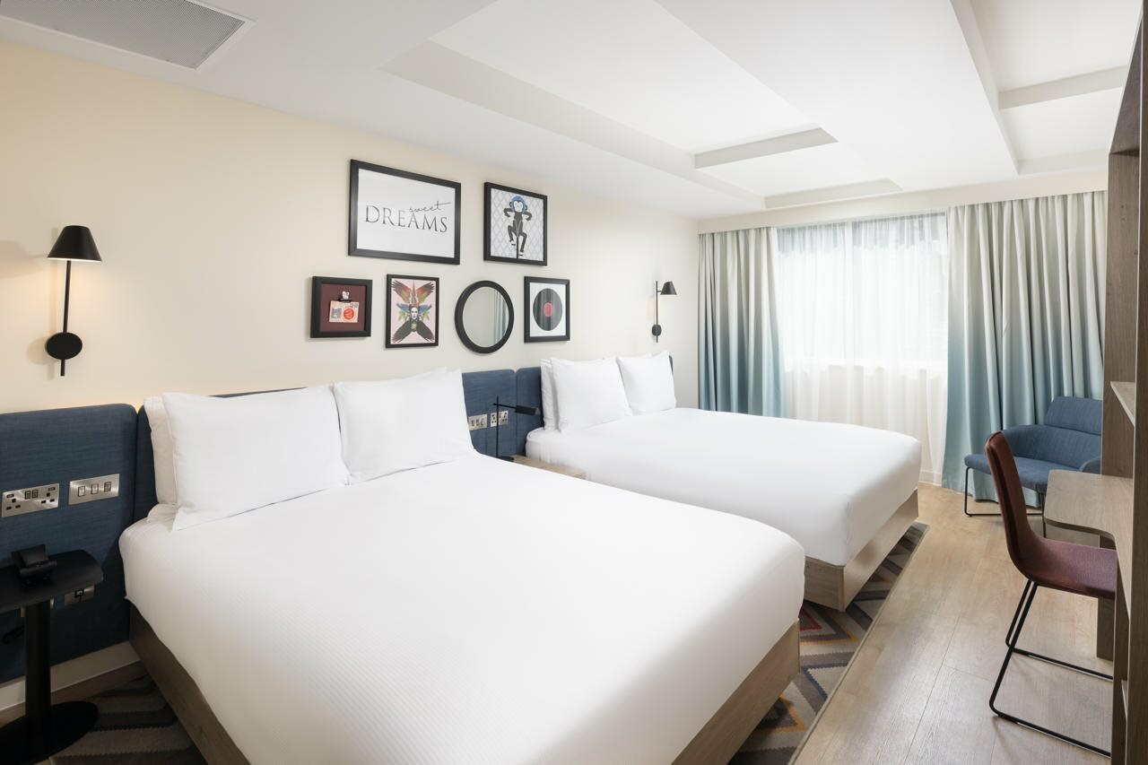 Фото Hampton by Hilton London City