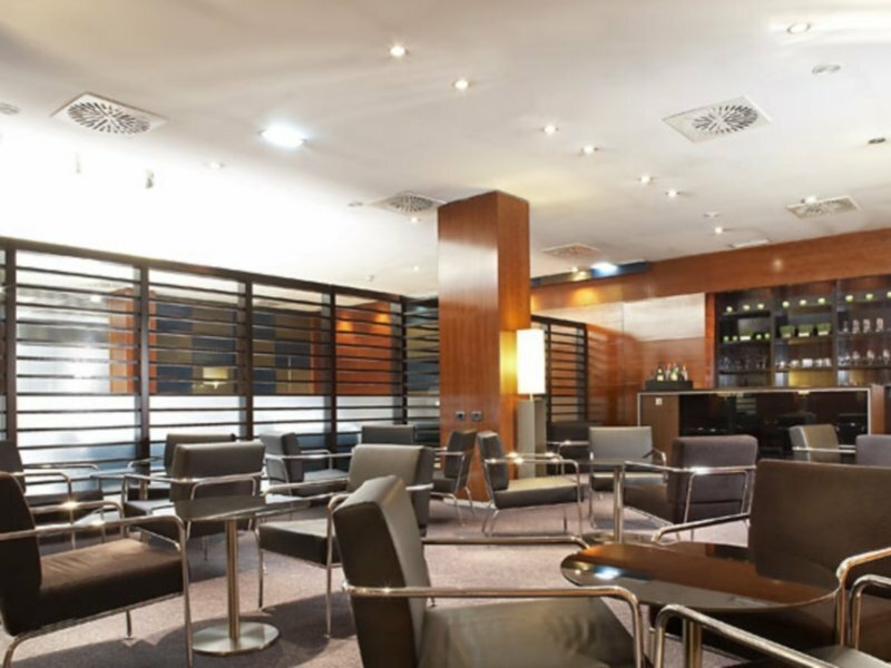 Фото Ac Hotel León San Antonio by Marriott