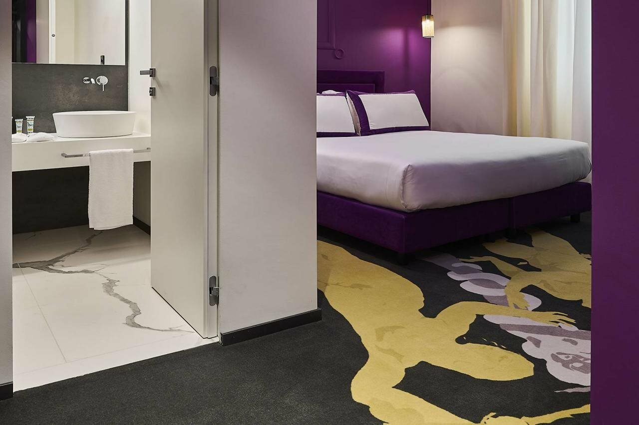 Фото MyTALE Creative Academy Hotel