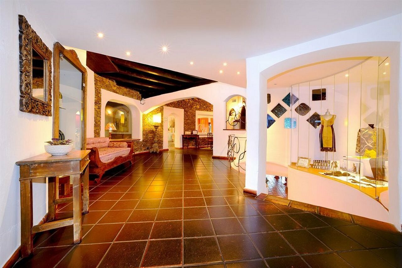 Фото Hotel Ollastu