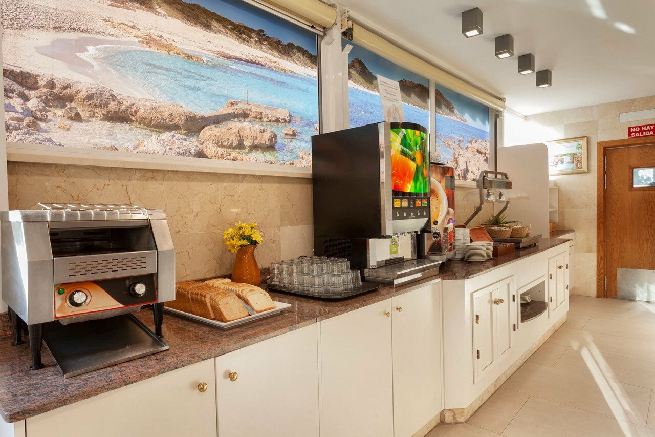 Фото Hotel Amoros