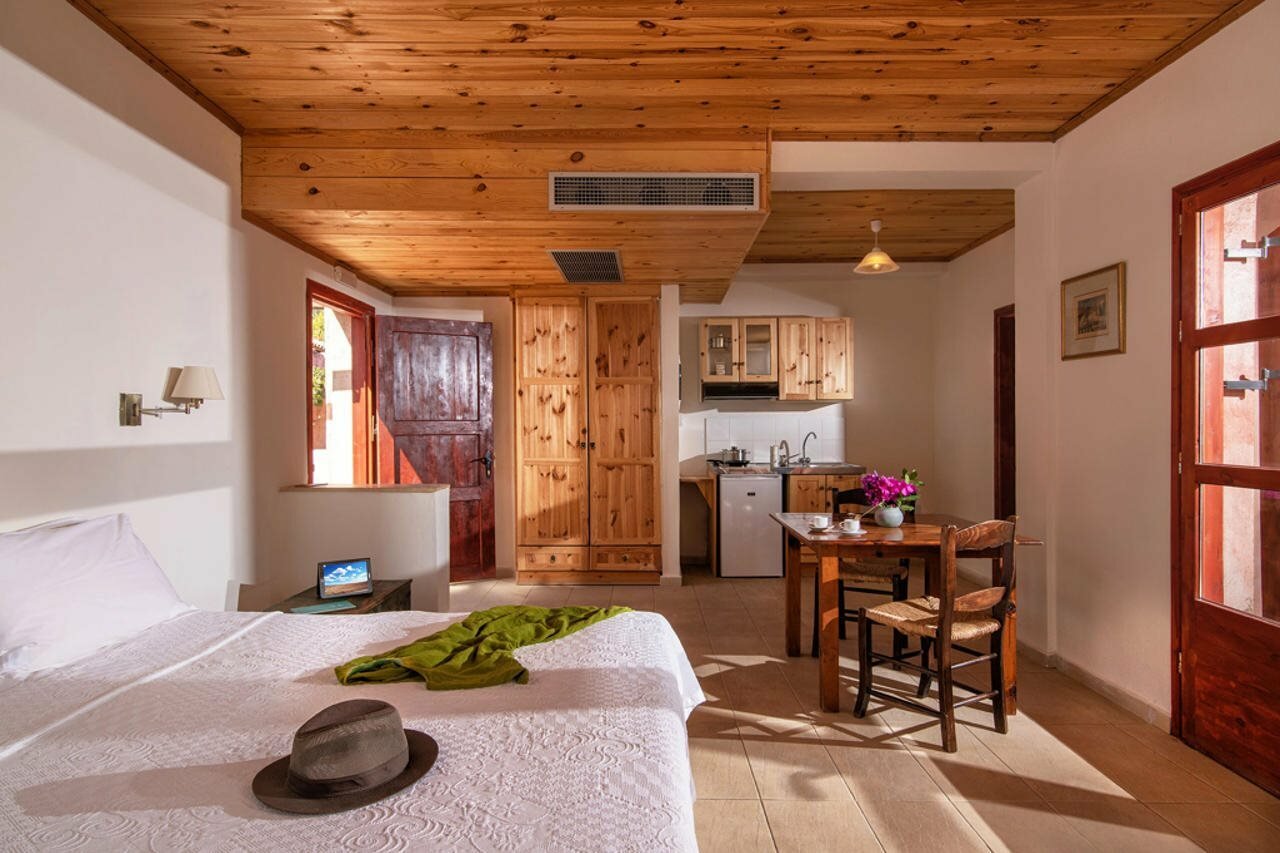 Фото Enagron Ecotourism Village