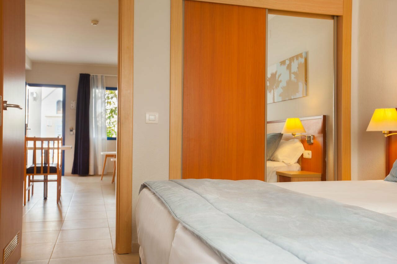 Фото Grupotel Cinco Plazas