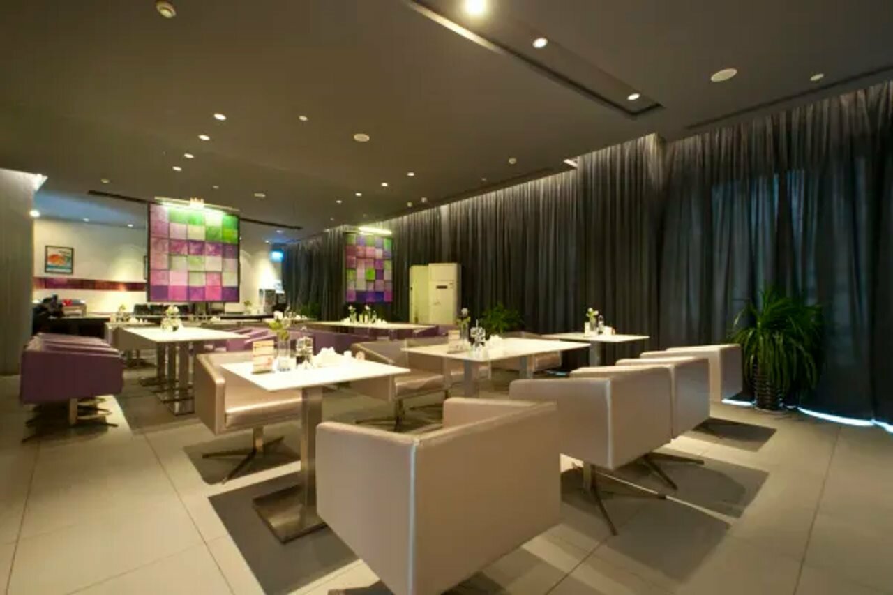 Фото Jinjiang Inn Xinxiang Railway Station