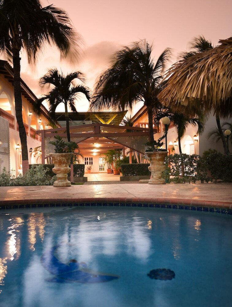 Фото Sasaki Apartments