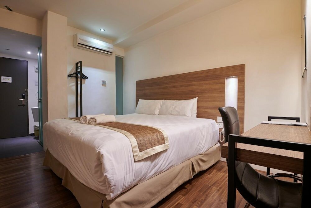 Фото The Leverage Business Hotel Mergong