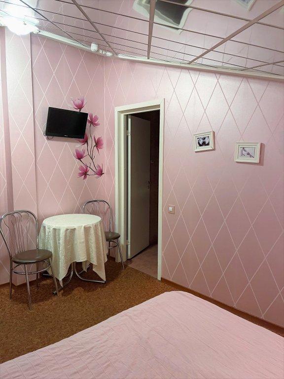 Фото Мини Отель на Сергиевской 13