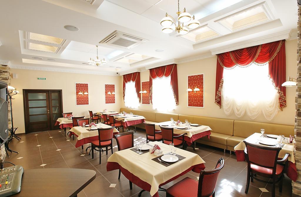 Фото Николь