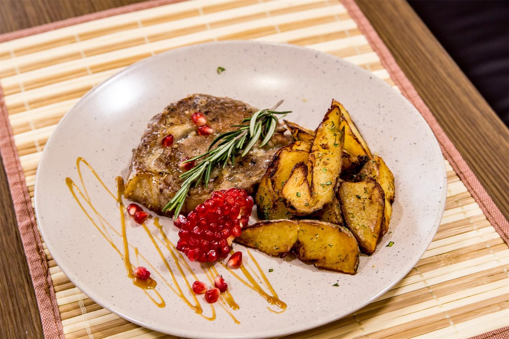 Фото Гранат